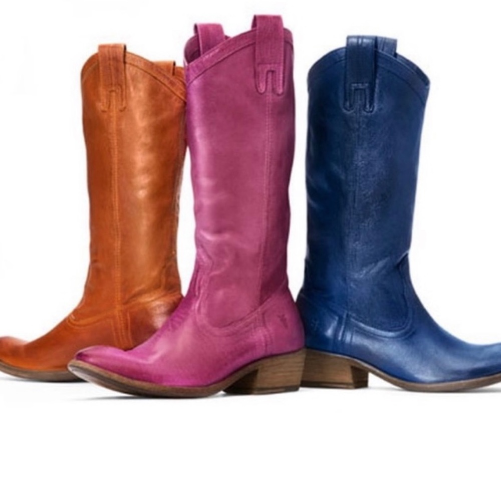 Frye Carson Pull On 💓💓💓 Barbie Pink Boots Size 9